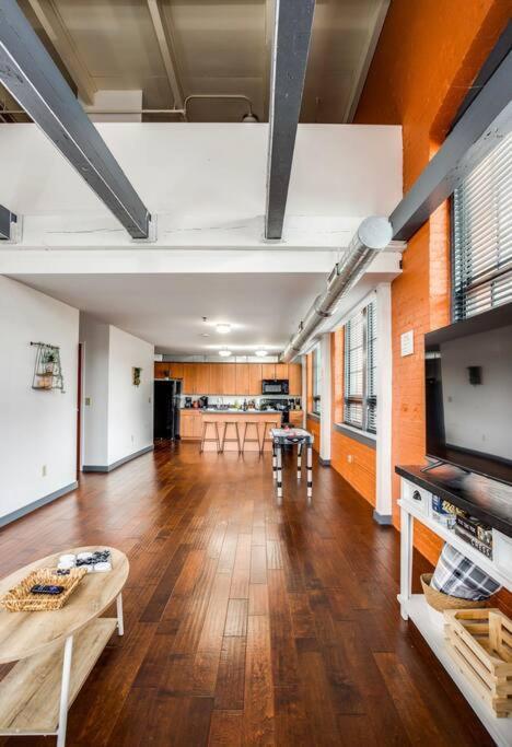 דירות רוצ'סטר Centric Modern Loft W/ King Beds מראה חיצוני תמונה