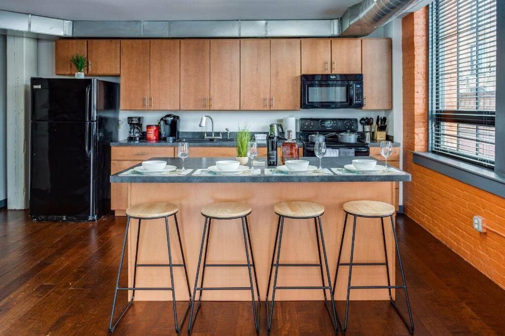 דירות רוצ'סטר Centric Modern Loft W/ King Beds מראה חיצוני תמונה